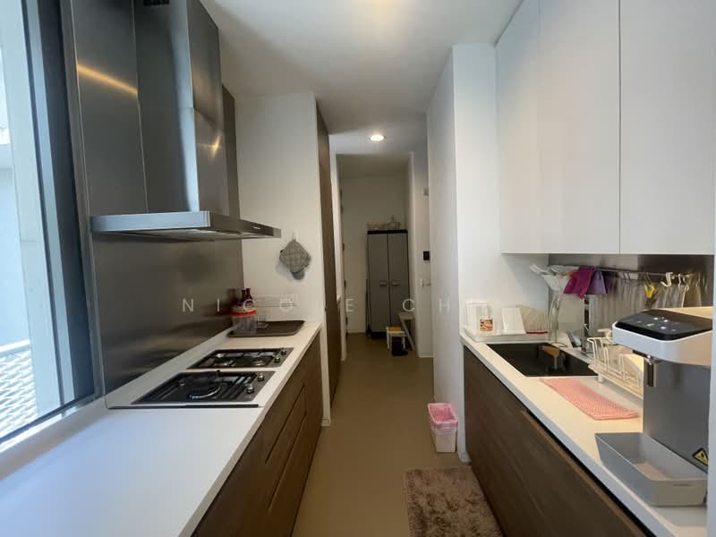 Leedon Residence, 8 Leedon Heights, 4 Bedrooms, 3,767 sqft, Condominium For Rent, by Nicole Chia, 500173649 - Kitchen - PropertyGuru.com.sg