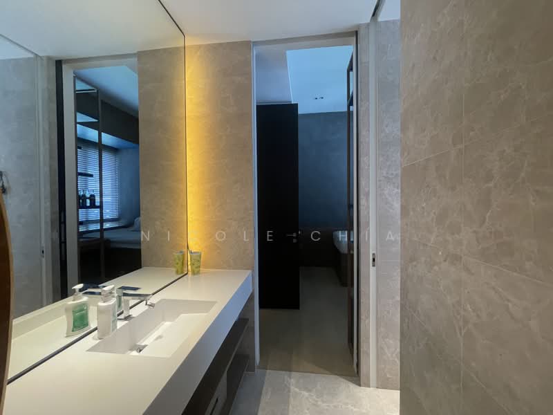 Leedon Residence, 8 Leedon Heights, 4 Bedrooms, 3,767 sqft, Condominium For Rent, by Nicole Chia, 500173649 - Bathroom - PropertyGuru.com.sg