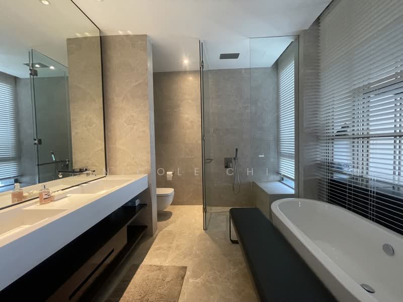 Leedon Residence, 8 Leedon Heights, 4 Bedrooms, 3,767 sqft, Condominium For Rent, by Nicole Chia, 500173649 - Bathroom - PropertyGuru.com.sg