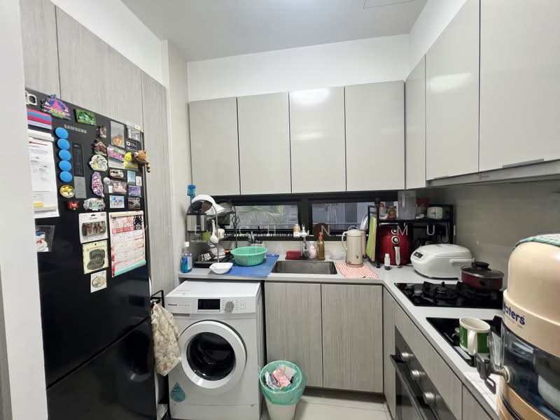 The Wisteria, 590 Yishun Ring Road, 3 Bedrooms, 958 sqft, Condominium For Rent, by Joyce Chang Mui Lian, 500173650 - Kitchen - PropertyGuru.com.sg