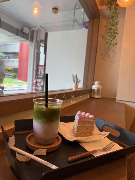 F&B⭐Cafes⭐Desserts⭐High Footfall⭐Wide Frontage⭐Visibility⭐Residential Area⭐Mins to Lavender MRT, , 450 sqft, Food & Beverage For Rent, by Elizabeth Lim, 500173651 - CommercialGuru.com.sg