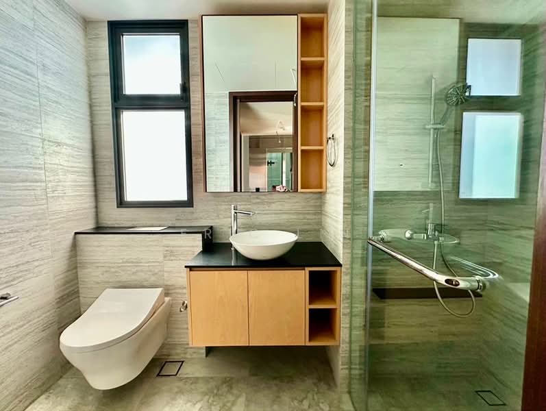 Belgravia Ace, 100 Belgravia Drive, 5 Bedrooms, 4,058 sqft, Semi-Detached House For Sale, by Eric Lin, 500173664 - PropertyGuru.com.sg