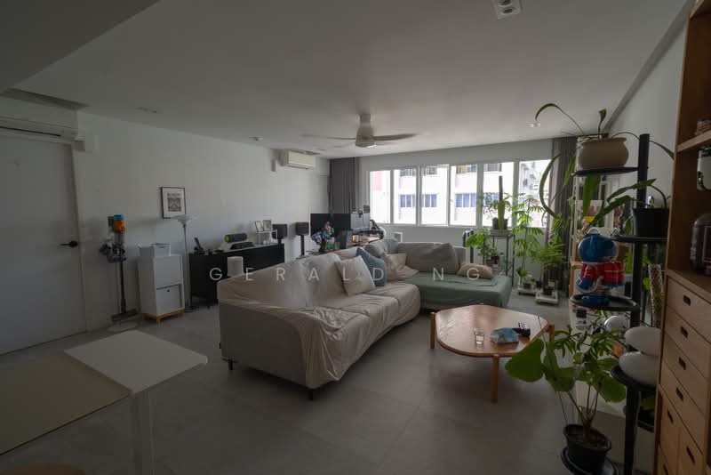 254 Bishan Street 22, 254 Bishan Street 22, 3 Bedrooms, 1,249 sqft, HDB Flat For Sale, by Gerald Ng, 500173673 - Living Room - PropertyGuru.com.sg