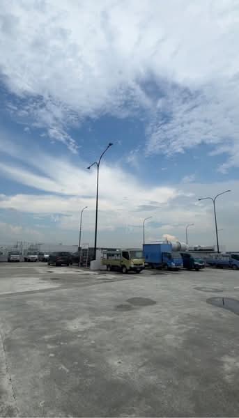 Wave 9, 71 Woodlands Industrial Park E9, 11,345 sqft, Light Industrial (B1) For Sale, by Magdeline Sng, 500173679 - Rooftop heavy vehicle parking available - CommercialGuru.com.sg