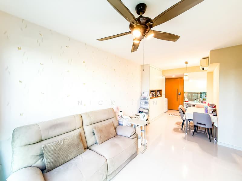 Prive, 37 Punggol Field, 2 Bedrooms, 775 sqft, Executive Condominium For Rent, by Nick Tan, 500173680 - Living Room - PropertyGuru.com.sg