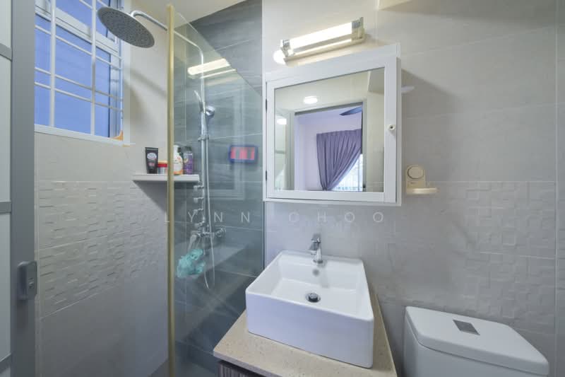 Park Court, 9 Lorong 101 Changi, 3 Bedrooms, 958 sqft, Condominium For Rent, by Lynn Choo, 500173683 - Bathroom - PropertyGuru.com.sg