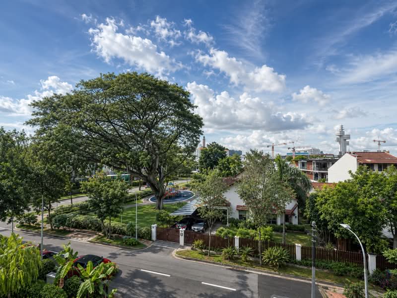 ⭐️JUST TOP BRAND NEW 2.5-STY DETACHED | 1KM OF HENRY PARK PRIMARY SCHOOL | NEAR DOVER MRT & MARKET⭐️, Jalan Kebaya Holland Grove Mount Sinai Moonbeam Henry Park Jelita Istimewa Tenang Tan Boon Chong Pelangi Harum Sampurna Greenleaf Ming Teck Sixth Avenue Namly Lim Tai See Ampang Lotus Lasia Lemon Lily Redwood Maple Fir Cypress Cherry Oak Coronation, 7 Bedrooms, 10,300 sqft, Detached House For Sale, by Damian Tan 陈係赈, 500173689 - Exterior - PropertyGuru.com.sg