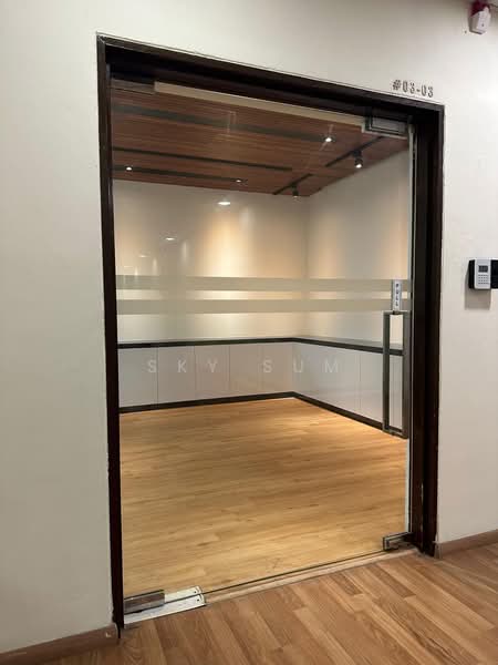 EPL Building, 1100 Lower Delta Road, Alexandra / Commonwealth, 3,300 sqft, Light Industrial (B1) For Rent, by Sky Sum, 500173690 - Interior - CommercialGuru.com.sg