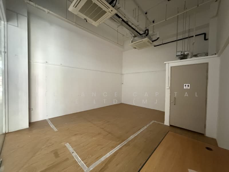 Hexacube, 160 Changi Road, 409 sqft, Mall Shop For Rent, by MJ ZHUO, 500173703 - Interior - CommercialGuru.com.sg