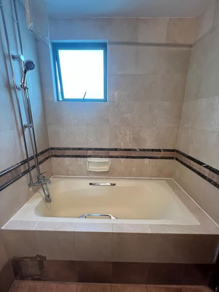 Gold Palm Mansions, 139 Lorong K Telok Kurau, 2 Bedrooms, 1,033 sqft, Apartment For Rent, by Sunny R, 500173705 - Bathroom - PropertyGuru.com.sg