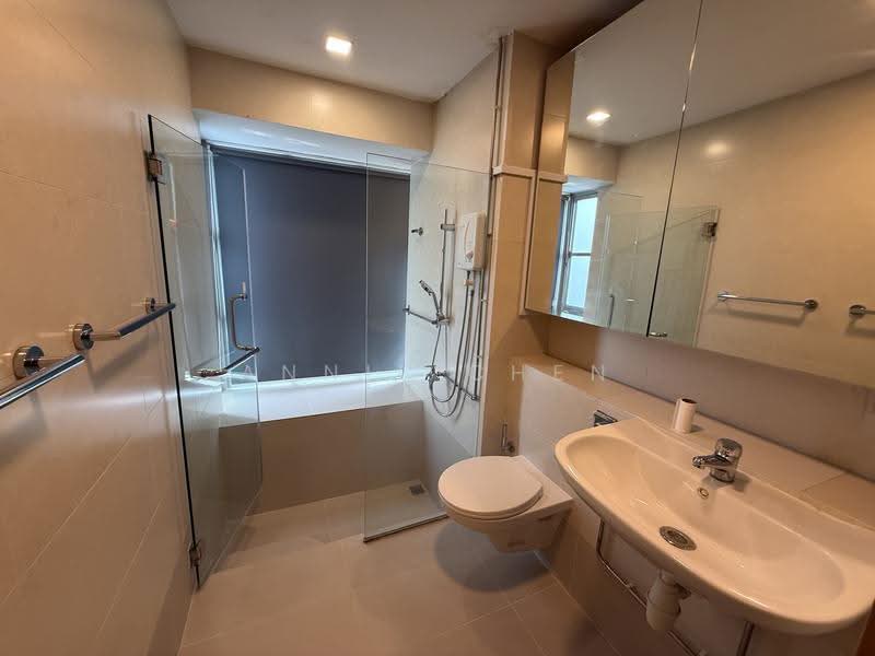 Starville, 60 Lengkong Tiga, Eunos / Geylang / Paya Lebar, 3 Bedrooms, 1,216 sqft, Condominium For Rent, by Annie Chen, 500173708 - Bathroom - PropertyGuru.com.sg