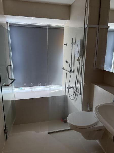 Starville, 60 Lengkong Tiga, Eunos / Geylang / Paya Lebar, 3 Bedrooms, 1,216 sqft, Condominium For Rent, by Annie Chen, 500173708 - Bathroom - PropertyGuru.com.sg