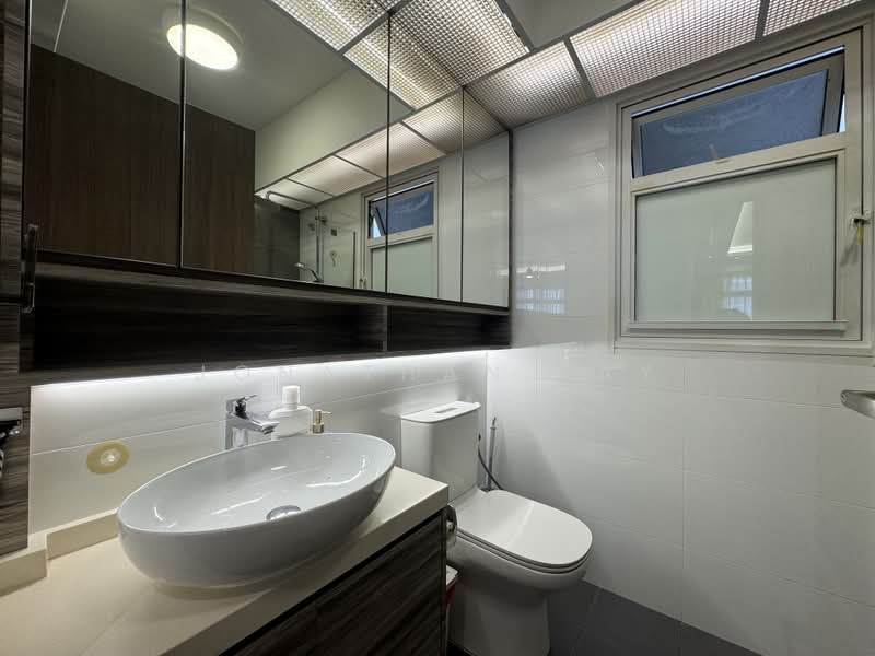 622A Tampines Avenue 12, 622A Tampines Avenue 12, 3 Bedrooms, 1,216 sqft, HDB Flat For Sale, by Jonathan Tay, 500173724 - Bathroom - PropertyGuru.com.sg