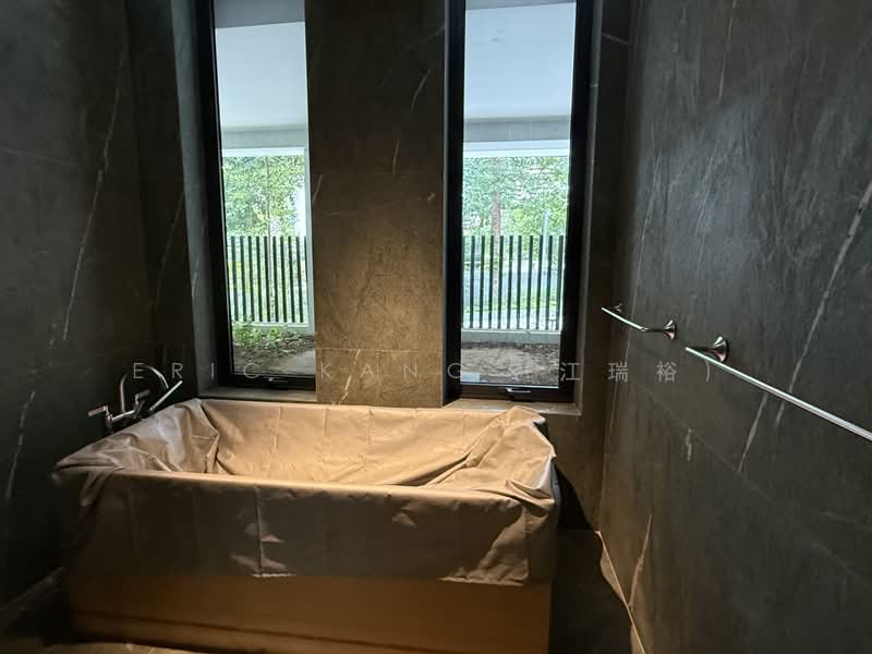 21 Anderson, 21 Anderson Road, 2 Bedrooms, 3,197 sqft, Condominium For Sale, by Eric KANG (江瑞裕), 500173725 - Bathroom - PropertyGuru.com.sg