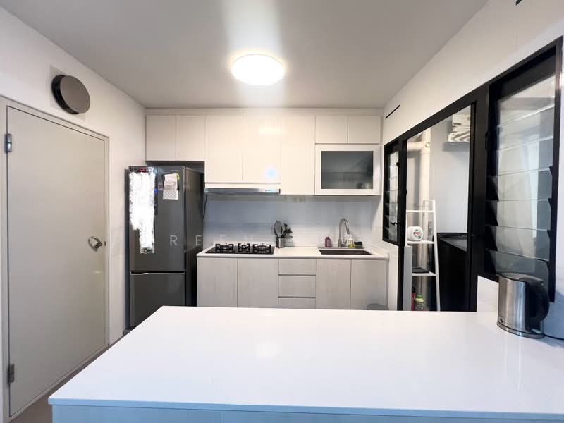 467A Bukit Batok West Avenue 9, 467A Bukit Batok West Avenue 9, 3 Bedrooms, 1,001 sqft, HDB Flat For Sale, by Reene Tok, 500173741 - Kitchen - PropertyGuru.com.sg
