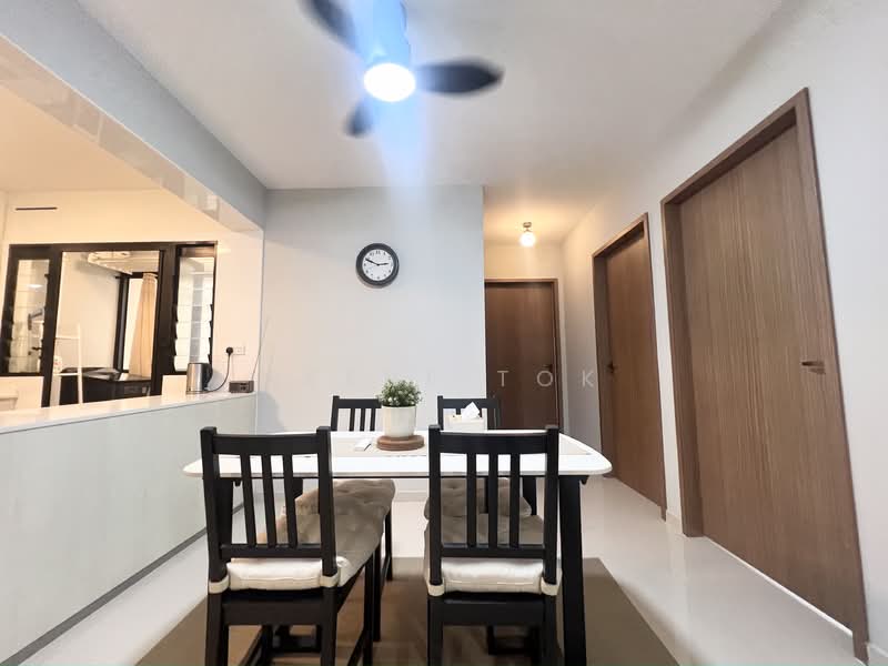 467A Bukit Batok West Avenue 9, 467A Bukit Batok West Avenue 9, 3 Bedrooms, 1,001 sqft, HDB Flat For Sale, by Reene Tok, 500173741 - Dining Room - PropertyGuru.com.sg