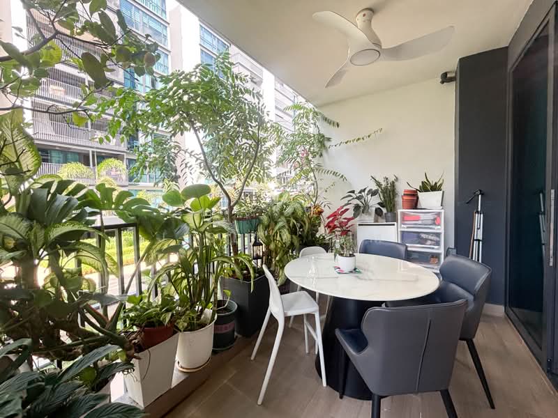 Treasure at Tampines, 1 Tampines Lane, 4 Bedrooms, 1,367 sqft, Condominium For Rent, by Jesley Lim, 500173744 - Balcony - PropertyGuru.com.sg