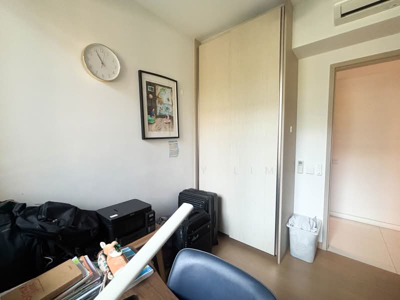 Treasure at Tampines, 1 Tampines Lane, 4 Bedrooms, 1,367 sqft, Condominium For Rent, by Jesley Lim, 500173744 - Study - PropertyGuru.com.sg