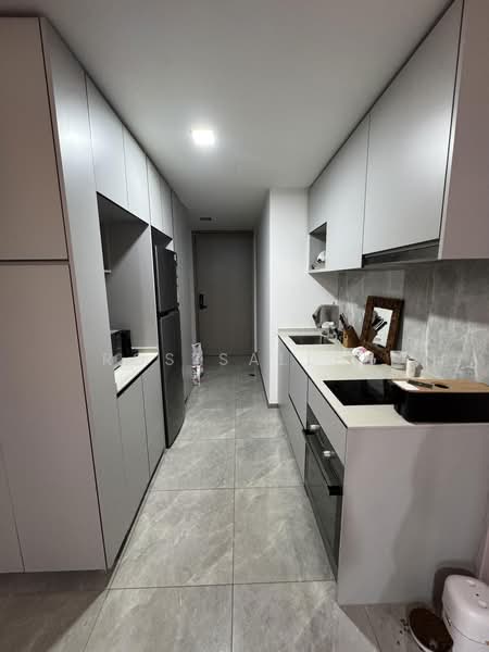 The Garden Residences, 1 Serangoon North View, 1 Bedroom, 494 sqft, Condominium For Rent, by Ros Salleh, 500173753 - Kitchen - PropertyGuru.com.sg