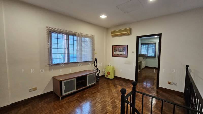 Verde Crescent, Verde Crescent, 5 Bedrooms, 2,800 sqft, Corner Terrace For Sale, by JACOB, 500173757 - Interior - PropertyGuru.com.sg