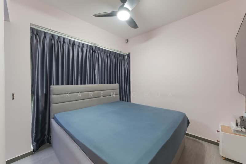 Kingsford Waterbay, 68 Upper Serangoon View, 3 Bedrooms, 1,023 sqft, Condominium For Sale, by Karen Chua, 500173797 - Bedroom - PropertyGuru.com.sg
