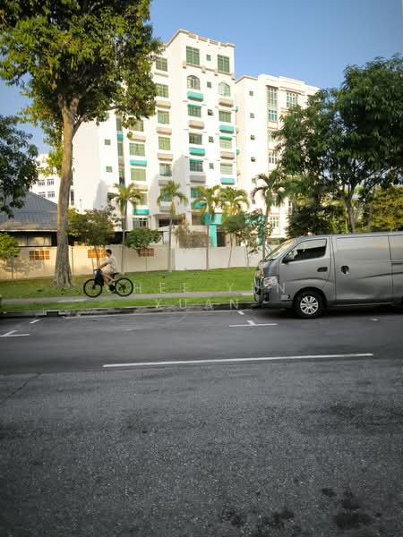 450 Sims Avenue, Sims Avenue, 800 sqft, Other Retail For Rent, by Chee Yun Xuan, 500173798 - Exterior - CommercialGuru.com.sg