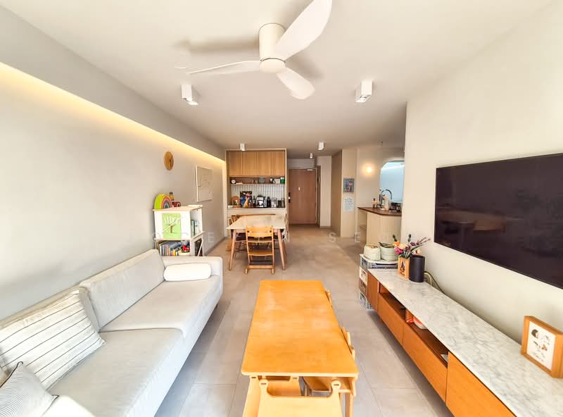 515A Tampines Central 7, 515A Tampines Central 7, 3 Bedrooms, 1,173 sqft, HDB Flat For Sale, by Joceyln Seow, 500173801 - Living Room - PropertyGuru.com.sg