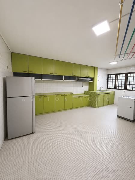 261 Jurong East Street 24, 261 Jurong East Street 24, 3 Bedrooms, 1,023 sqft, HDB Flat For Sale, by Ashton Yong, 500173811 - Kitchen - PropertyGuru.com.sg