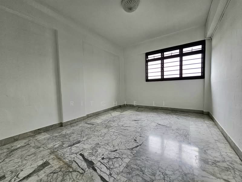 307 Clementi Avenue 4, 307 Clementi Avenue 4, 2 Bedrooms, 883 sqft, HDB Flat For Sale, by Ritchie Li, 500173819 - Interior - PropertyGuru.com.sg