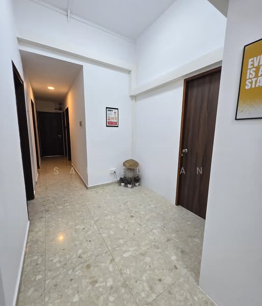 Tanglin Regency, 383 Tanglin Road, Room Rental, 180 sqft, Condominium For Rent, by Samuel Tan, 500173828 - Living Area - PropertyGuru.com.sg