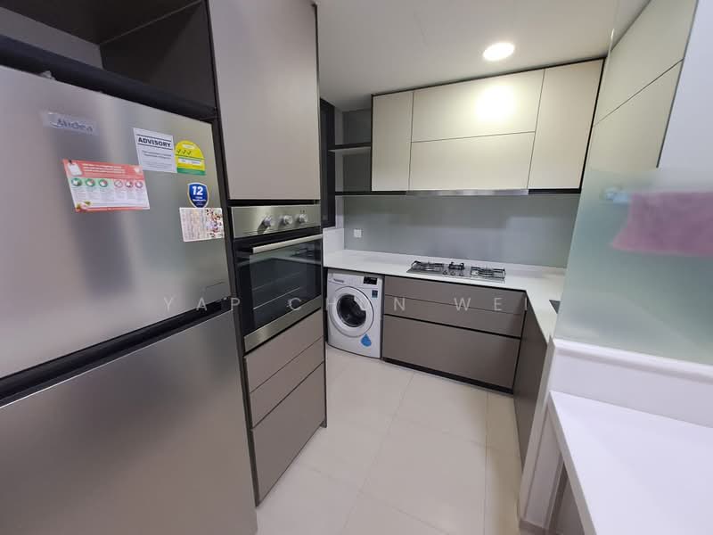 D'Nest, 135 Pasir Ris Grove, 3 Bedrooms, 936 sqft, Condominium For Rent, by Yap Chun Wei, 500173829 - Kitchen - PropertyGuru.com.sg