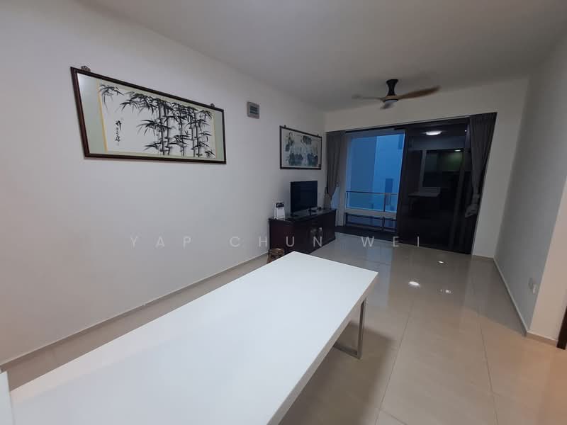 D'Nest, 135 Pasir Ris Grove, 3 Bedrooms, 936 sqft, Condominium For Rent, by Yap Chun Wei, 500173829 - Living Room - PropertyGuru.com.sg