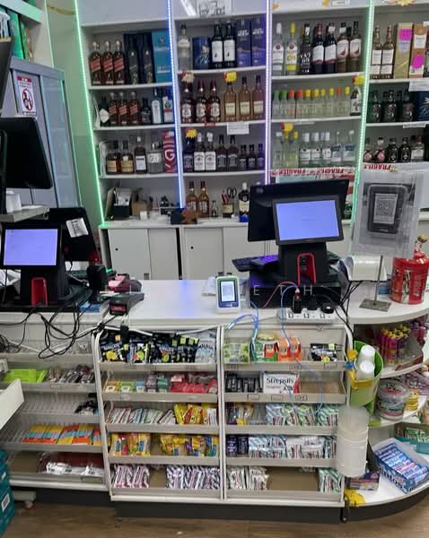 St george rd, , 850 sqft, Shop / Shophouse For Sale, by Elizabeth Lee, 500173846 - Cashier - CommercialGuru.com.sg