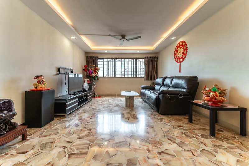 717 Clementi West Street 2, 717 Clementi West Street 2, 3 Bedrooms, 1,270 sqft, HDB Flat For Sale, by Chua Le Bing, 500173857 - Living Room - PropertyGuru.com.sg