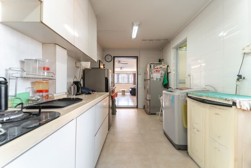 717 Clementi West Street 2, 717 Clementi West Street 2, 3 Bedrooms, 1,270 sqft, HDB Flat For Sale, by Chua Le Bing, 500173857 - Kitchen - PropertyGuru.com.sg