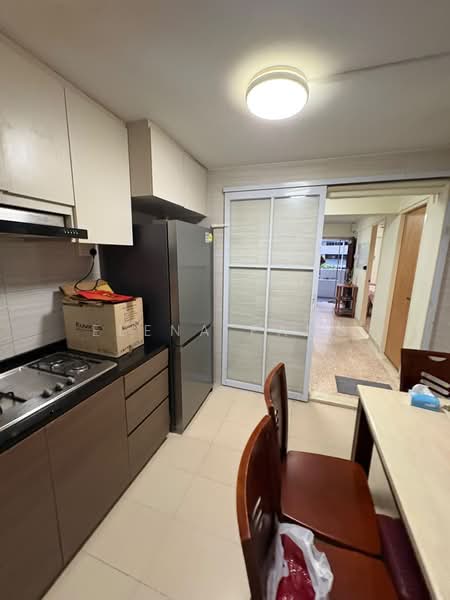 21 Telok Blangah Crescent, 21 Telok Blangah Crescent, 2 Bedrooms, 635 sqft, HDB Flat For Rent, by Elena Pang, 500173858 - Kitchen - PropertyGuru.com.sg