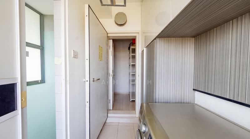 Lakeholmz, 82 Corporation Road, 3 Bedrooms, 1,313 sqft, Condominium For Sale, by Sarah Chua, 500173861 - Interior - PropertyGuru.com.sg