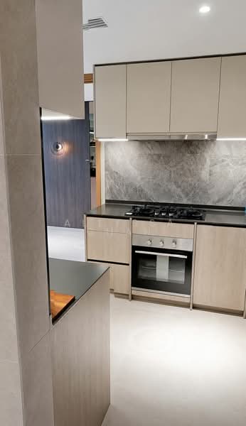 Undervalued Freehold 4 bedrooms $19xxpsf Cheaper than EC Ready Soon, , 4 Bedrooms, 1,345 sqft, Condominium For Sale, by Allyssa Chan, 500173864 - Kitchen - PropertyGuru.com.sg