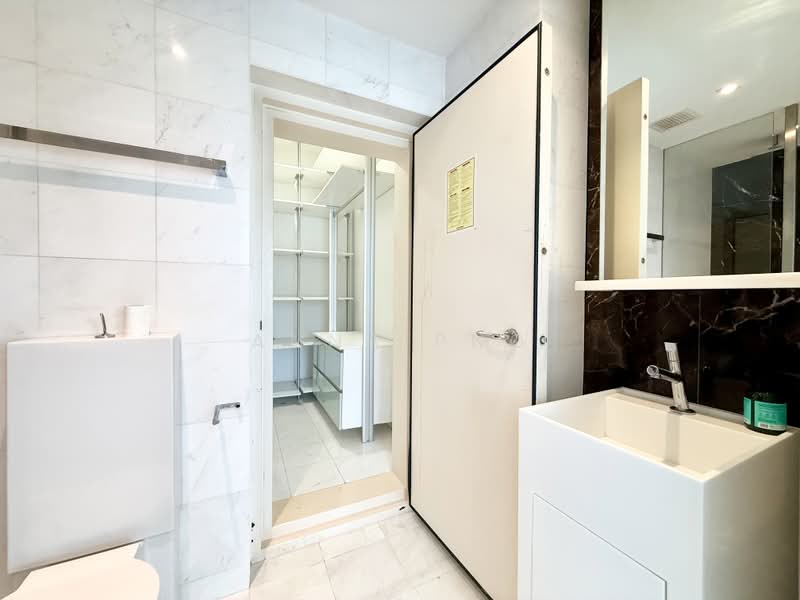 Vida, 5 Peck Hay Road, 1 Bedroom, 527 sqft, Condominium For Rent, by Anna Png, 500173871 - Bathroom - PropertyGuru.com.sg