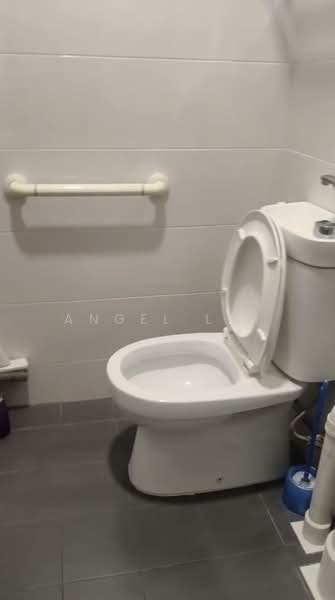 464 Ang Mo Kio Avenue 10, 464 Ang Mo Kio Avenue 10, Ang Mo Kio / Bishan / Thomson, Room Rental, 130 sqft, HDB Flat For Rent, by Angel Lim, 500173885 - Bathroom - PropertyGuru.com.sg