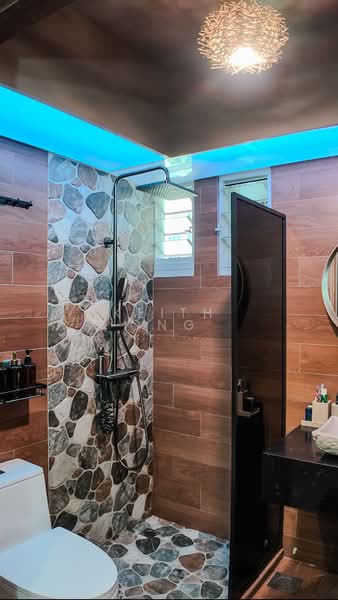 621B Tampines Street 61, 621B Tampines Street 61, 3 Bedrooms, 1,001 sqft, HDB Flat For Sale, by Keith Ong, 500173891 - Bathroom - PropertyGuru.com.sg