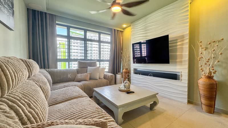 621B Tampines Street 61, 621B Tampines Street 61, 3 Bedrooms, 1,001 sqft, HDB Flat For Sale, by Keith Ong, 500173891 - Living Room - PropertyGuru.com.sg