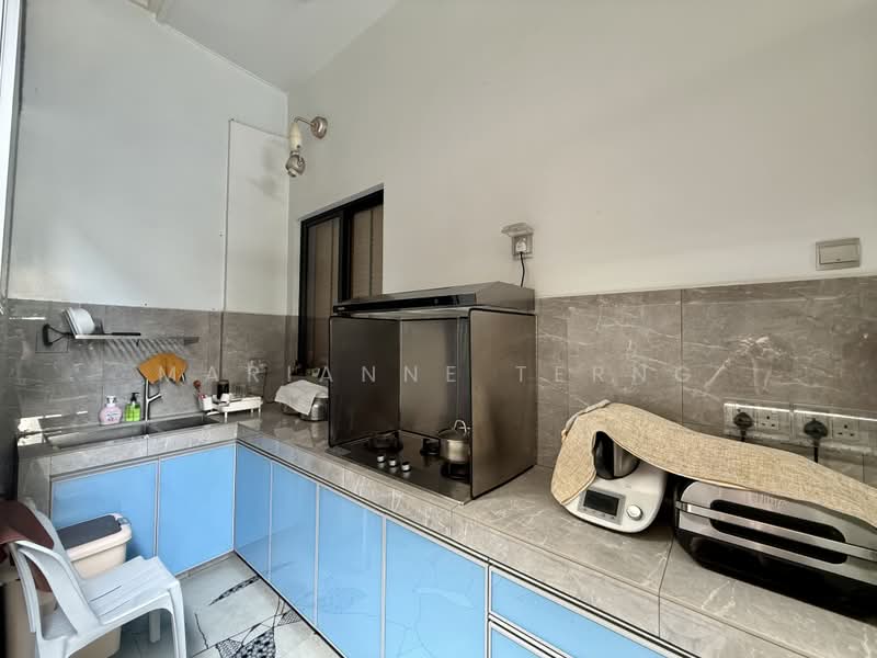 Serangoon Garden Estate, Braemar Drive, 5 Bedrooms, 4,200 sqft, Terraced House For Rent, by Marianne Terng, 500173898 - Wet Kitchen - PropertyGuru.com.sg