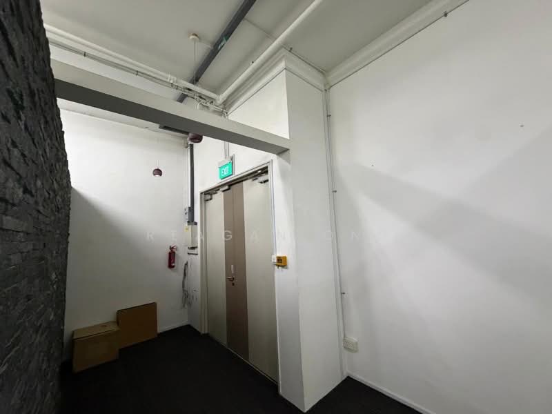 Midview City, 22 Sin Ming Lane, 1,432 sqft, Light Industrial (B1) For Rent, by Reagan Ong, 500173939 - CommercialGuru.com.sg