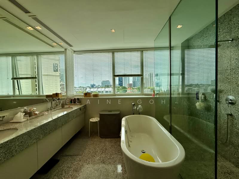 Grange Residences, 247 Tanglin Road, 4 Bedrooms, 2,583 sqft, Condominium For Sale, by Elaine Goh, 500173946 - Bathroom - PropertyGuru.com.sg