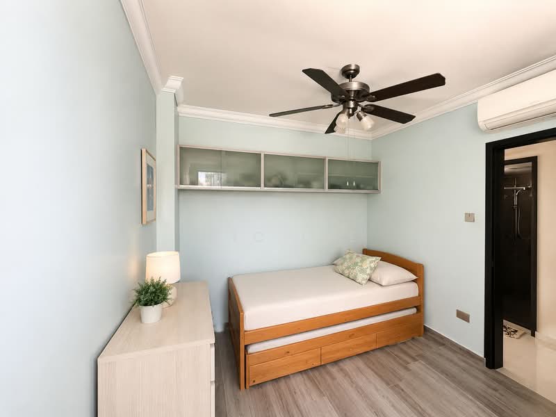 Aquarius By The Park, 21 Bedok Reservoir View, 3 Bedrooms, 1,227 sqft, Condominium For Sale, by Eric Lee, 500173952 - Bedroom - PropertyGuru.com.sg