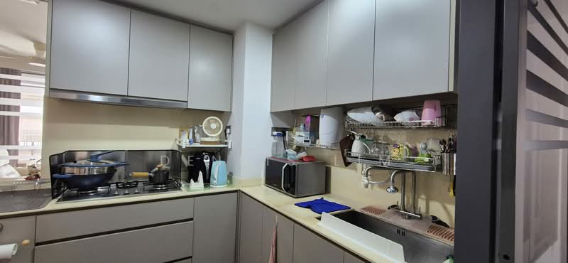 Riversails, 12 Upper Serangoon Crescent, 3 Bedrooms, 1,109 sqft, Condominium For Sale, by Dennis Lim, 500173961 - Kitchen - PropertyGuru.com.sg
