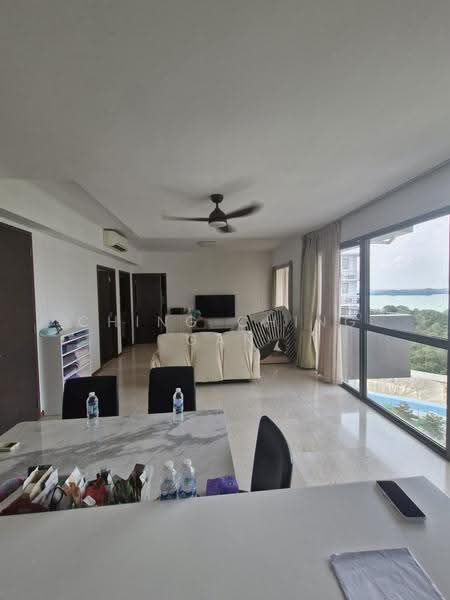 Vue 8 Residence, Pasir Ris Heights, Pasir Ris / Tampines, 5 Bedrooms, 2,325 sqft, Condominium For Sale, by Ching Ching Gan, 500173967 - Living Room - PropertyGuru.com.sg