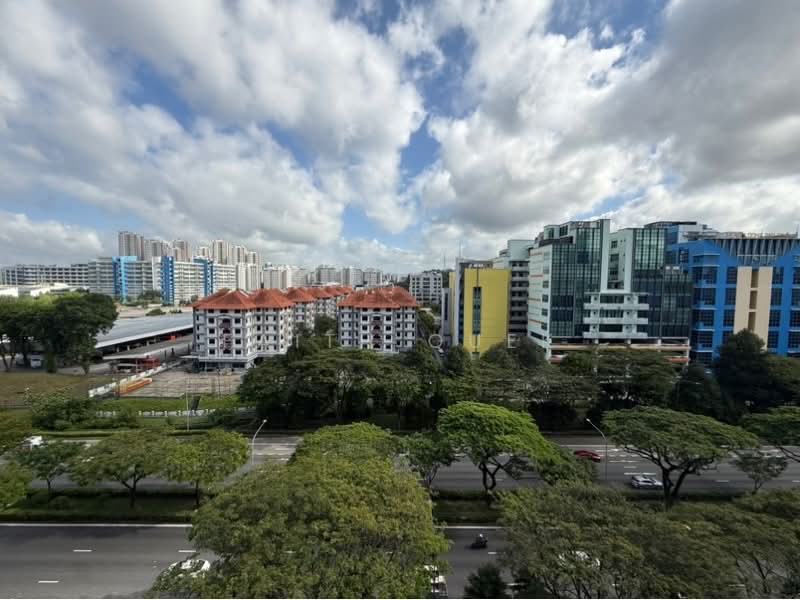 Toh Guan Centre, 21 Toh Guan Road East, 1,324 sqft, Factory / Workshop (B2) For Rent, by Faith Quek, 500173968 - CommercialGuru.com.sg