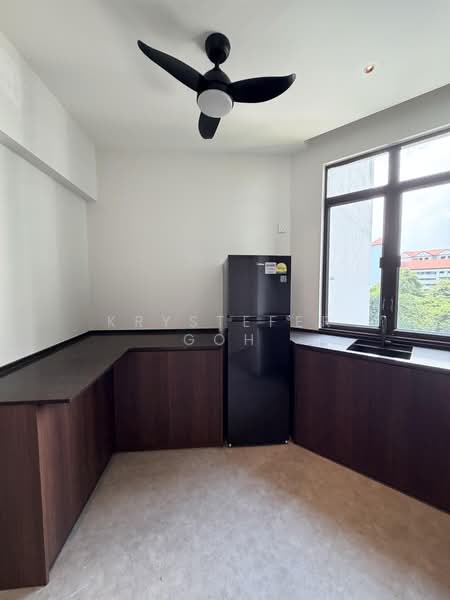 Parc Oasis, 39 Jurong East Avenue 1, 1 Bedroom, 340 sqft, Condominium For Rent, by Krystefer Goh, 500173975 - Kitchen - PropertyGuru.com.sg
